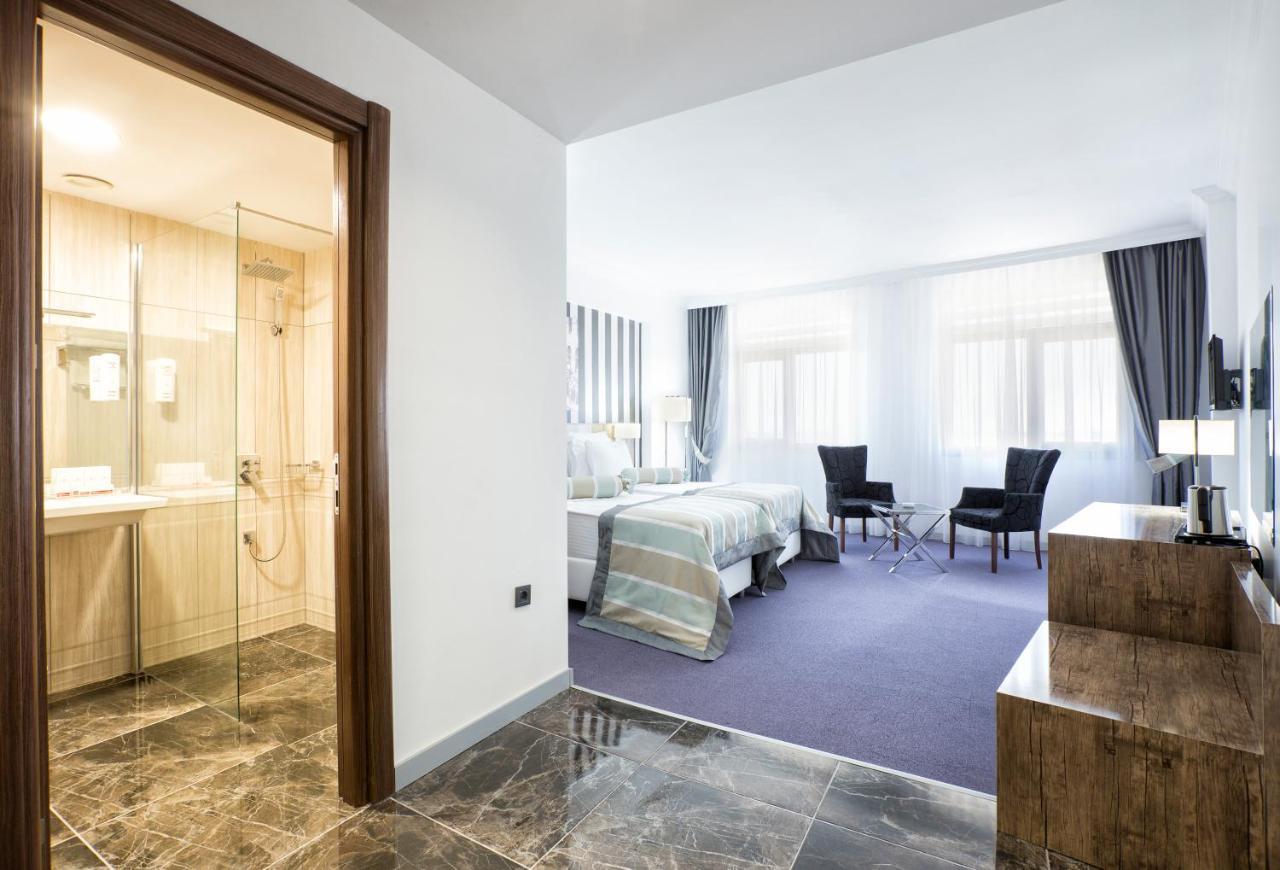 Ramada Hotel By Wyndham Edirne Exterior photo