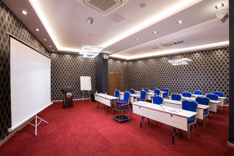 Ramada Hotel By Wyndham Edirne Exterior photo